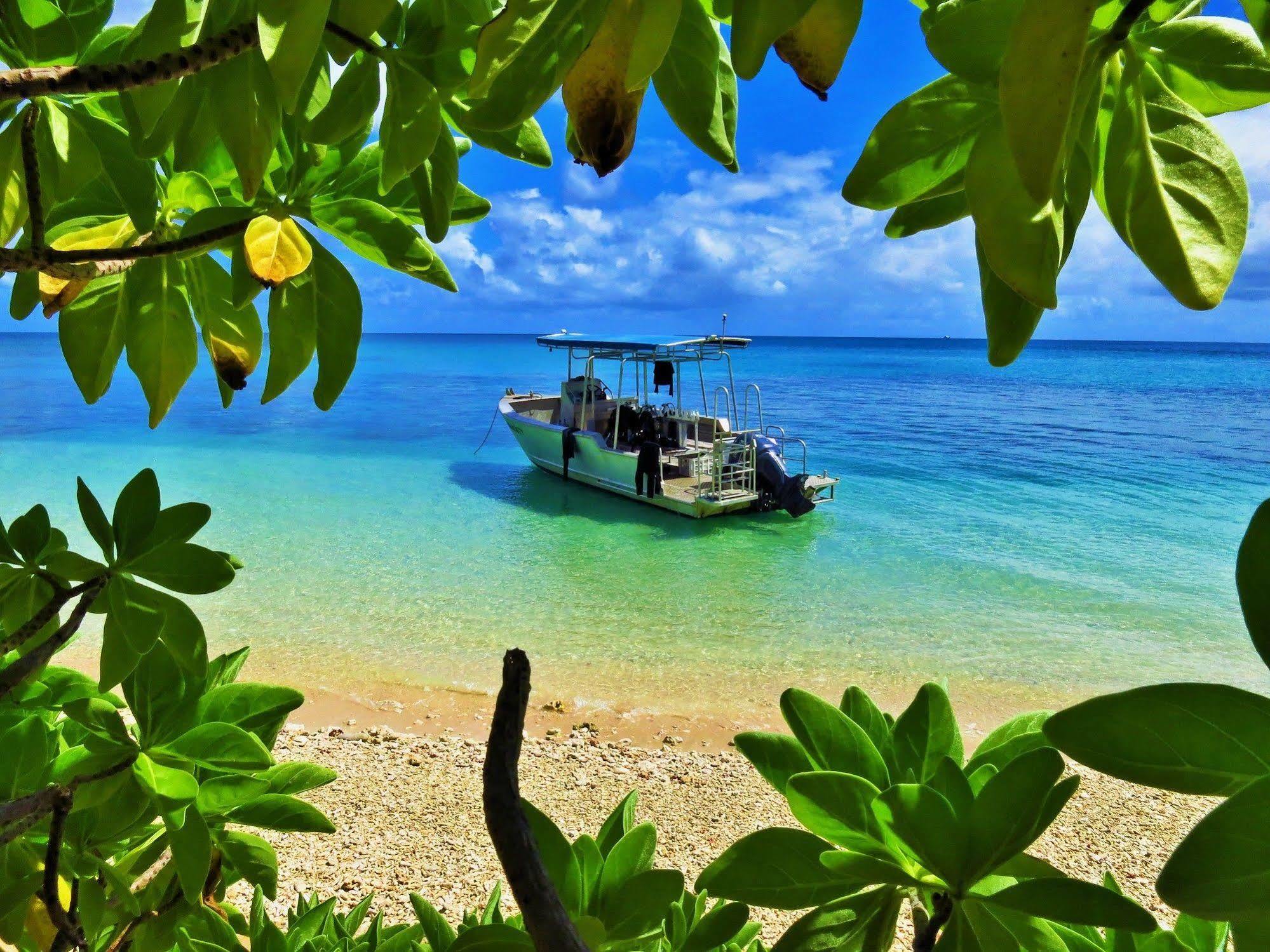 Mai Dive' Astrolabe Reef Resort Naqara Bagian luar foto